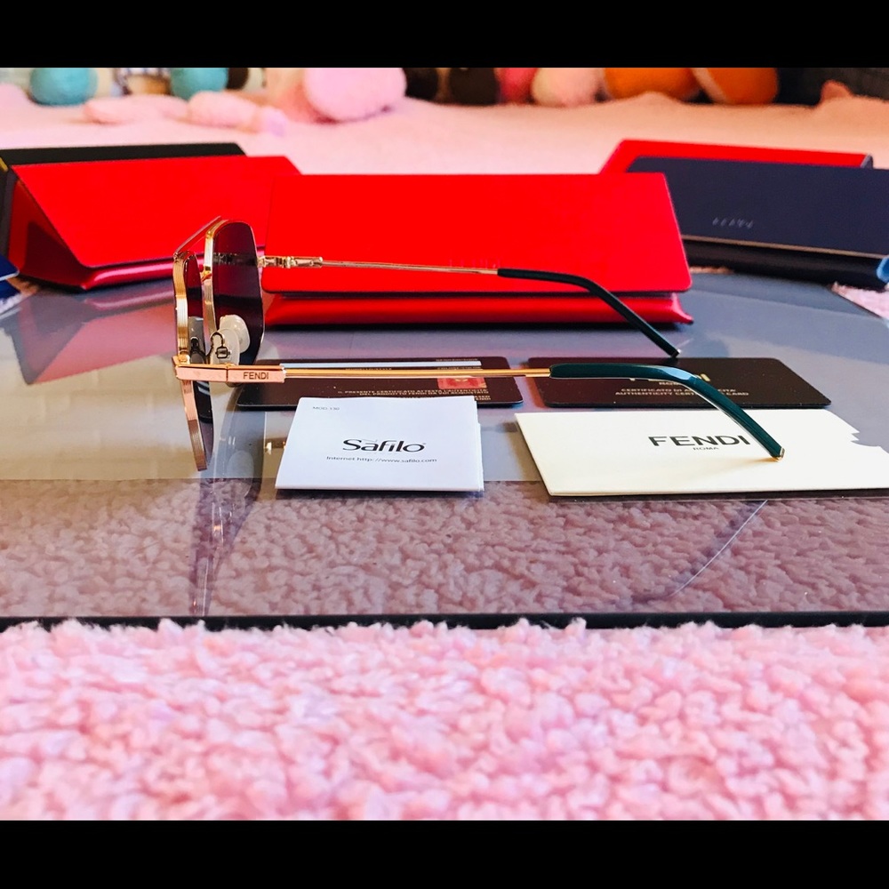 Authentic FENDI Sunglasses - Picture 6 of 8